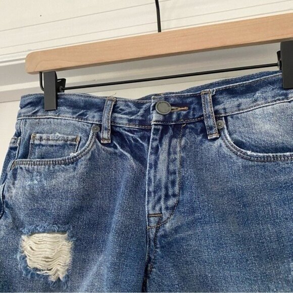 Blank NYC Poster Child denim destroyed boy shorts Bremuda Jean Shorts Jorts 24 - Picture 6 of 9